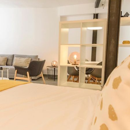 Estudio Constitucion By Renthas Malaga Ngoại thất bức ảnh